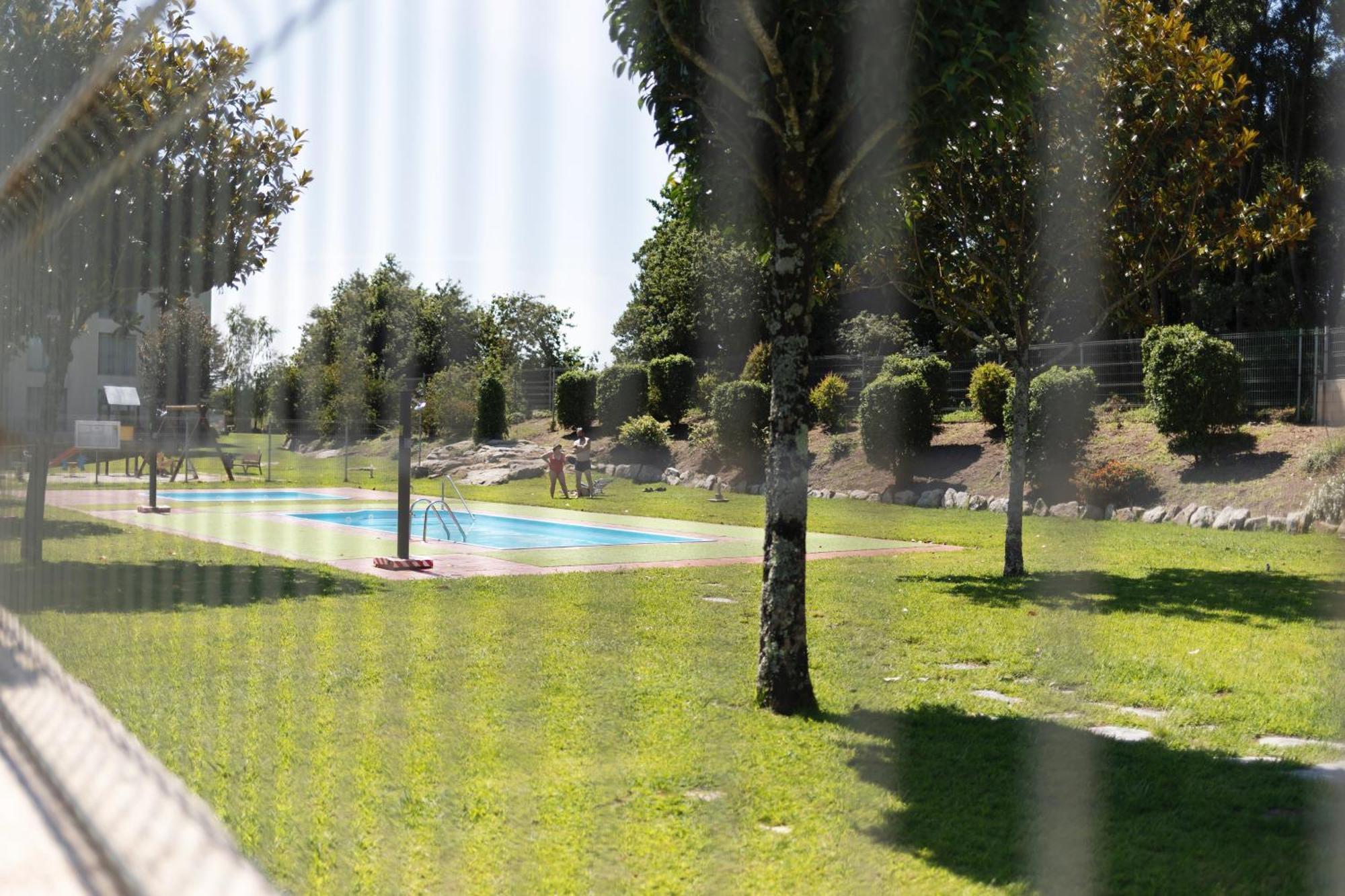 Baruhaus Piscina Y Parking Rianxo Apartment Rianjo Exterior photo